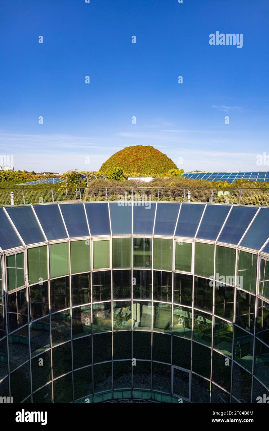 Dachgarten, neue Bibliothek der Universität Warschau, Warschau, Polen Stockfoto