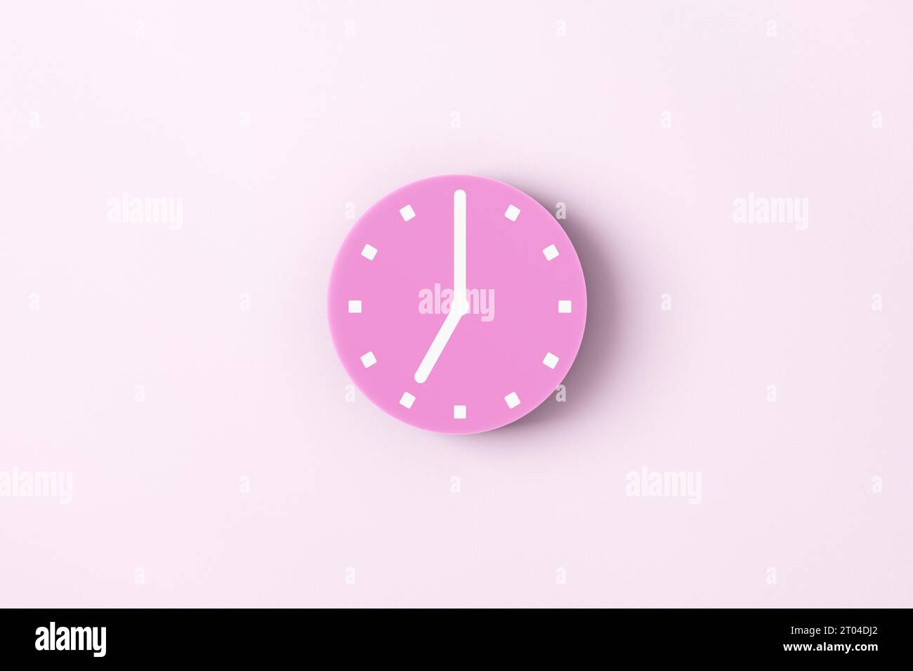Uhrensymbol auf einem rosafarbenen runden Knopf auf rosa Hintergrund. Stockfoto