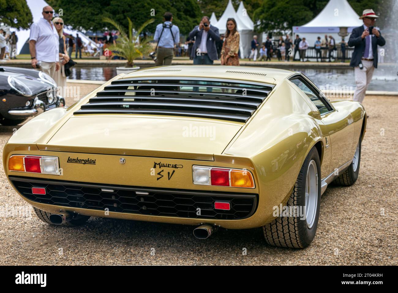 1971 Lamborghini Miura P400 SV, Decade Winner: 1970er Jahre, Concours of Elegance 2023, Hampton Court Palace, London, Großbritannien Stockfoto