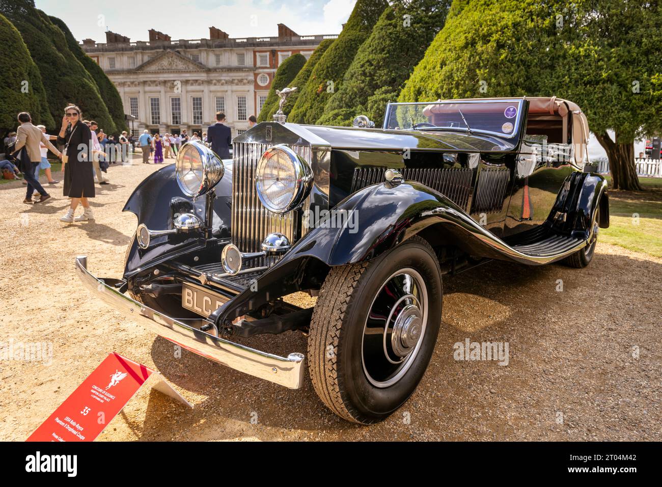 1934 Rolls-Royce Phantom II Drophead Coupé, Concours of Elegance 2023, Hampton Court Palace, London, Großbritannien Stockfoto