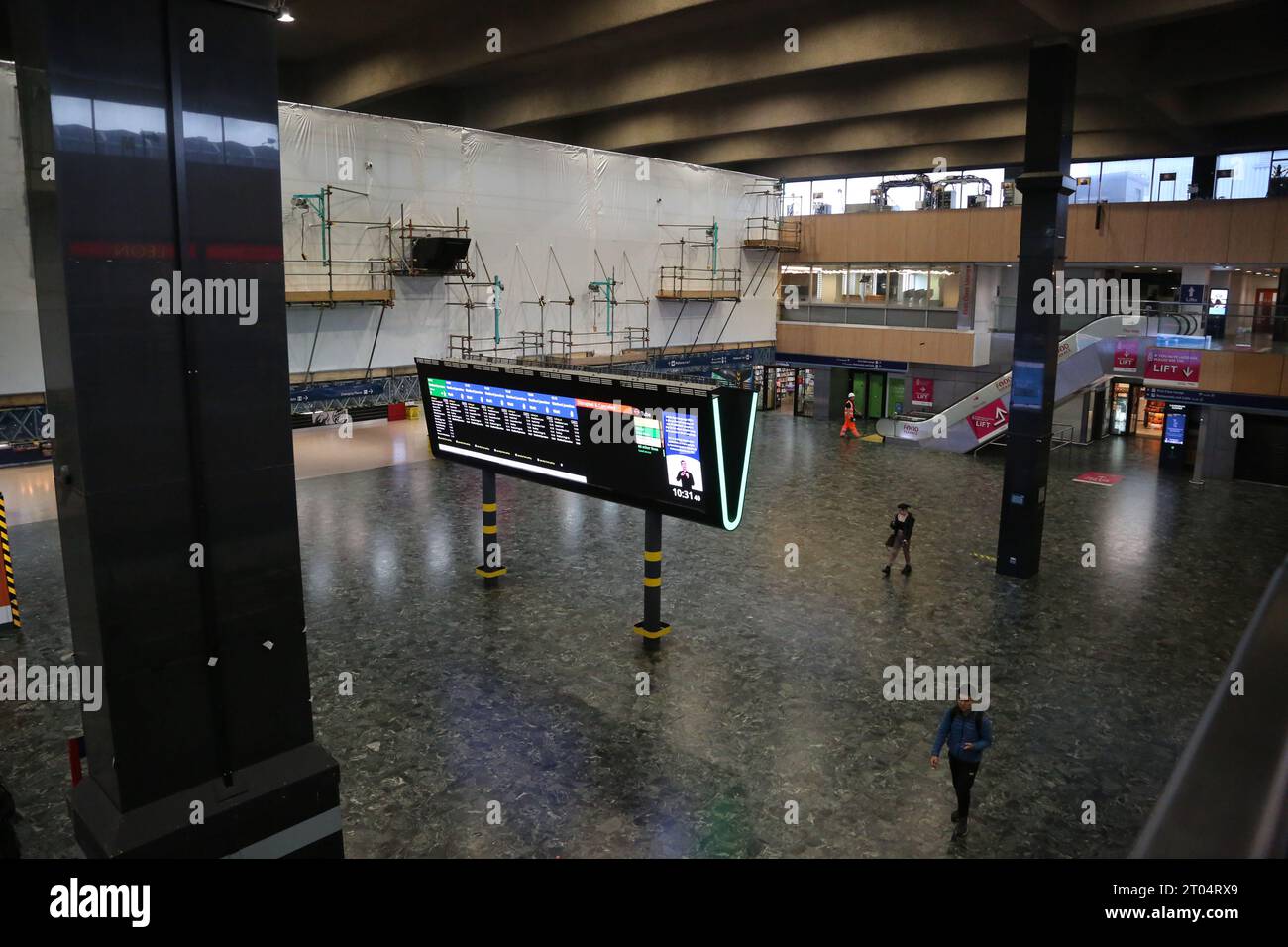 London, Vereinigtes Königreich. Oktober 2023. Euston Station ist unheimlich verlassen an dem Tag, an dem die gewerkschaft zum Streik aufgerufen hat. Quelle: Uwe Deffner/Alamy Live News Stockfoto