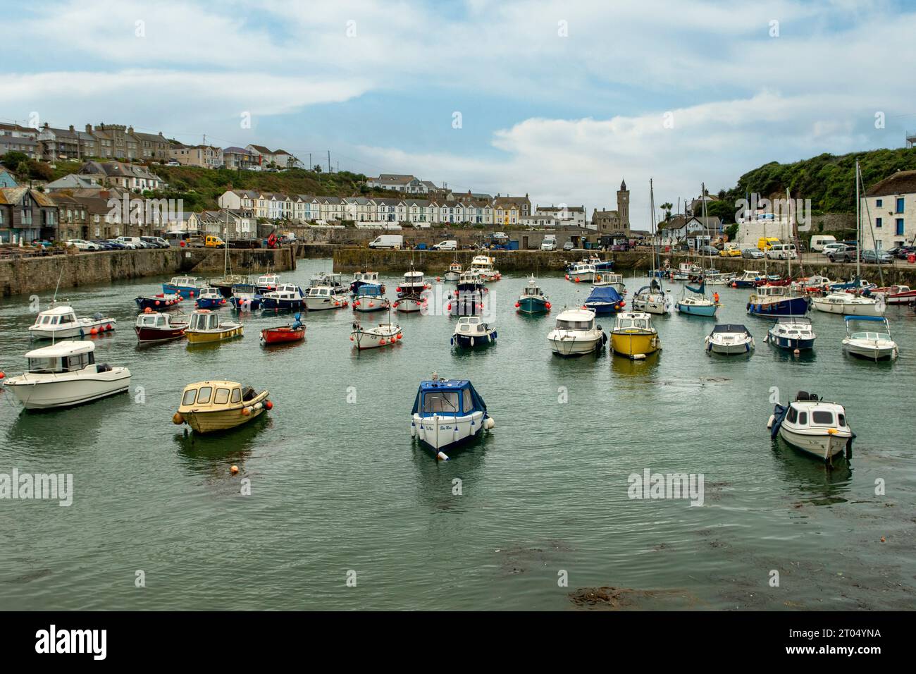 Der Hafen von Porthleven, Cornwall, England Stockfoto