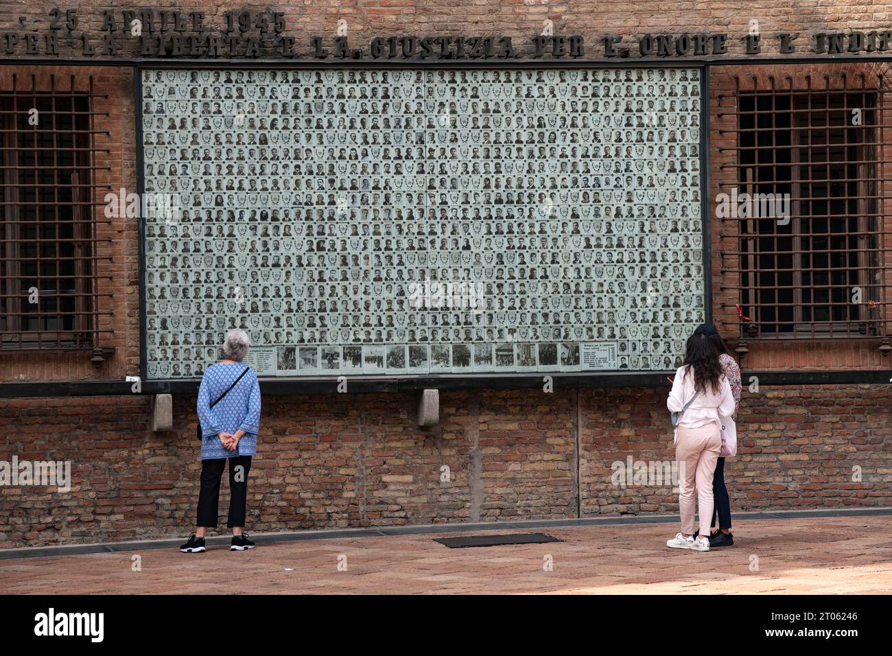 Bologna in Emilia-Romagna in Norditalien September 2023 Gedenkstätte für Männer und Frauen, die während des Zweiten Weltkriegs in Bologna vom 8. September 1943 bis zum 25. April 194 starben Stockfoto