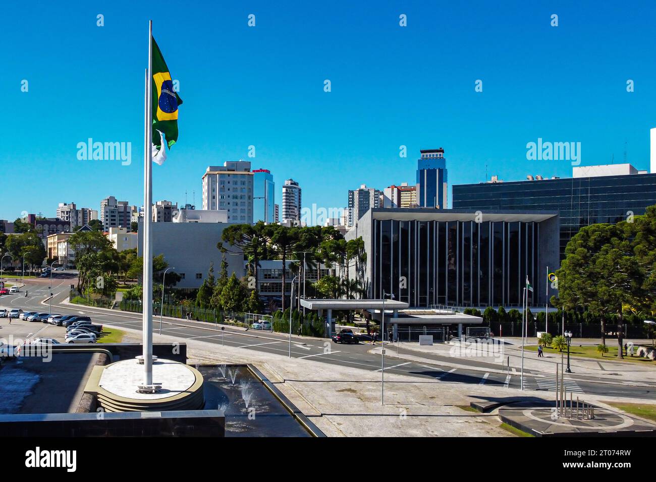 Gesetzgebende Versammlung von Paraná, Sitz der staatlichen Gesetzgebungsmacht, Ort der Schaffung der staatlichen Gesetze, mit seiner charakteristischen Architektur und befindet sich Stockfoto