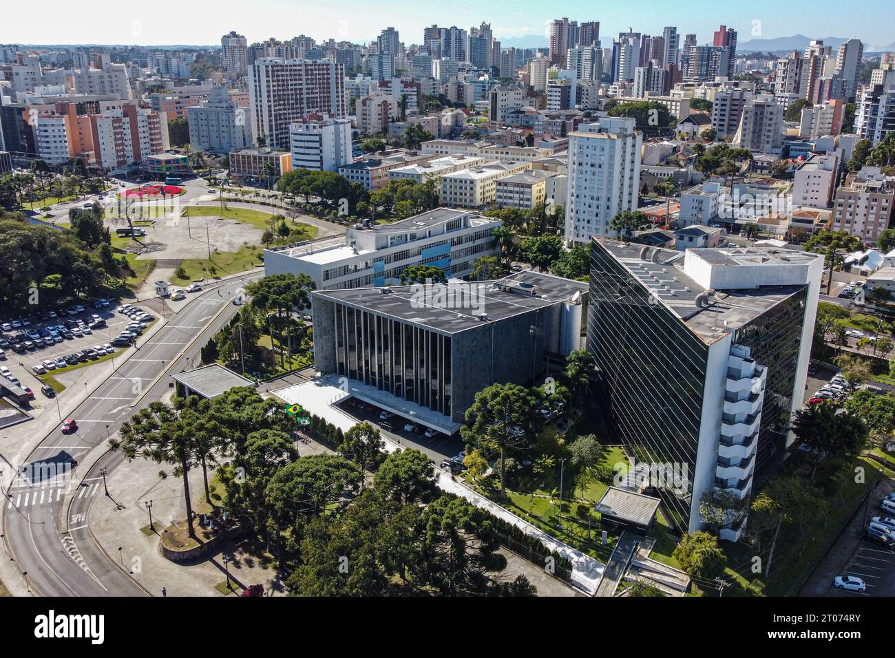 Gesetzgebende Versammlung von Paraná, Sitz der staatlichen Gesetzgebungsmacht, Ort der Schaffung der staatlichen Gesetze, mit seiner charakteristischen Architektur und befindet sich Stockfoto