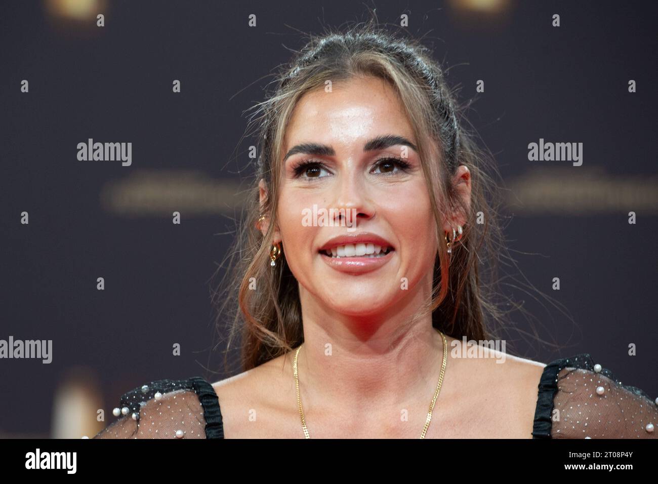 Sarah ENGELS, Saengerin, Roter Teppich, Red Carpet Show, Ankunft