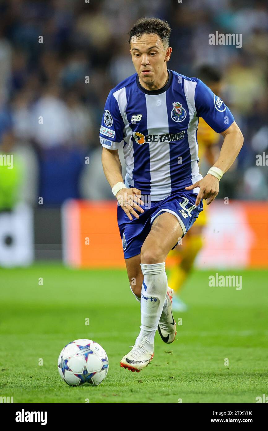 Pepê (FC Porto) in Aktion während der UEFA Champions League Gruppe H, Spiel 2, Spiel zwischen dem FC Porto und dem FC Barcelona Stockfoto