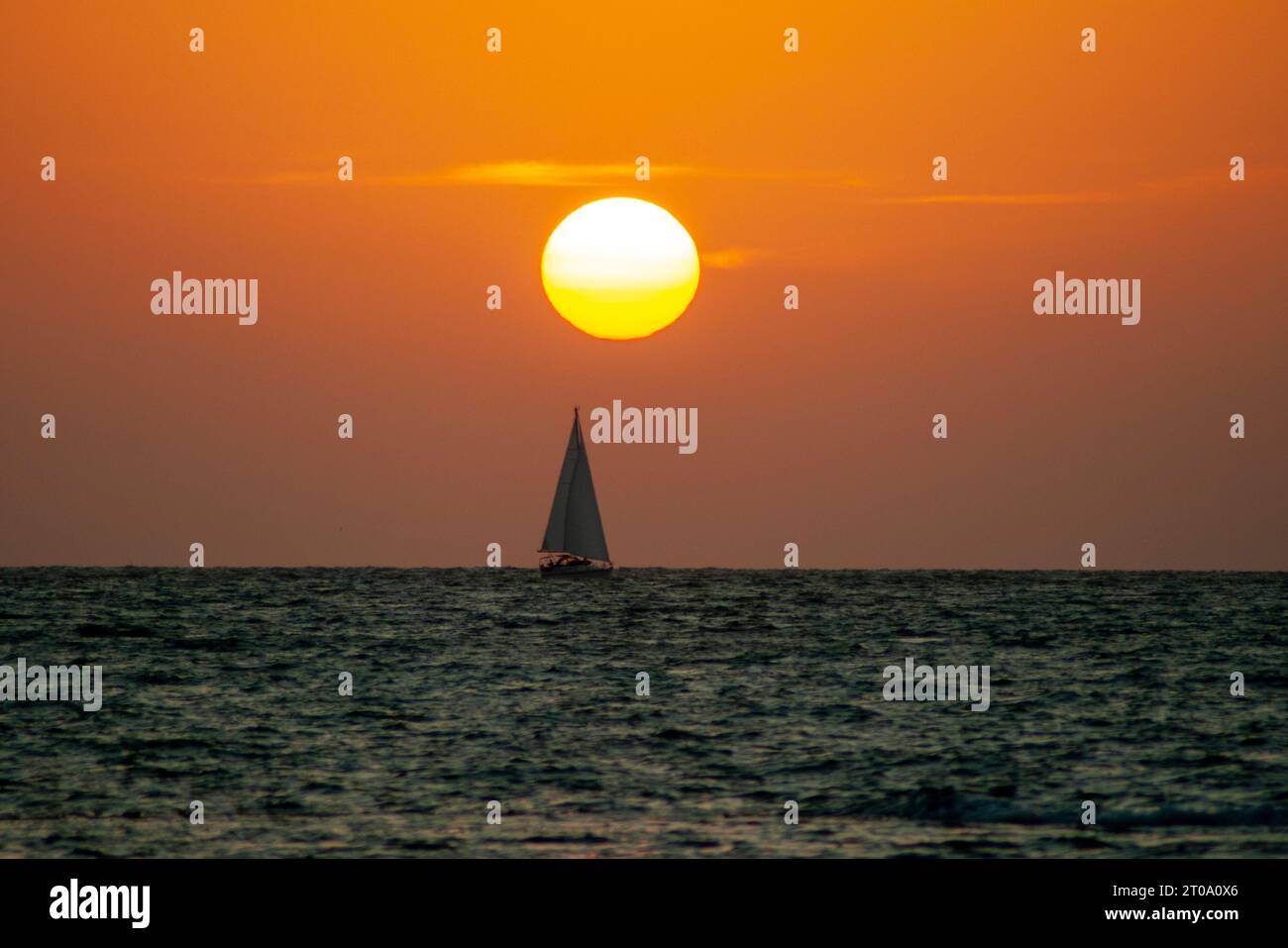 Puesta de sol en Costa Ballena, Chipiona Stockfoto