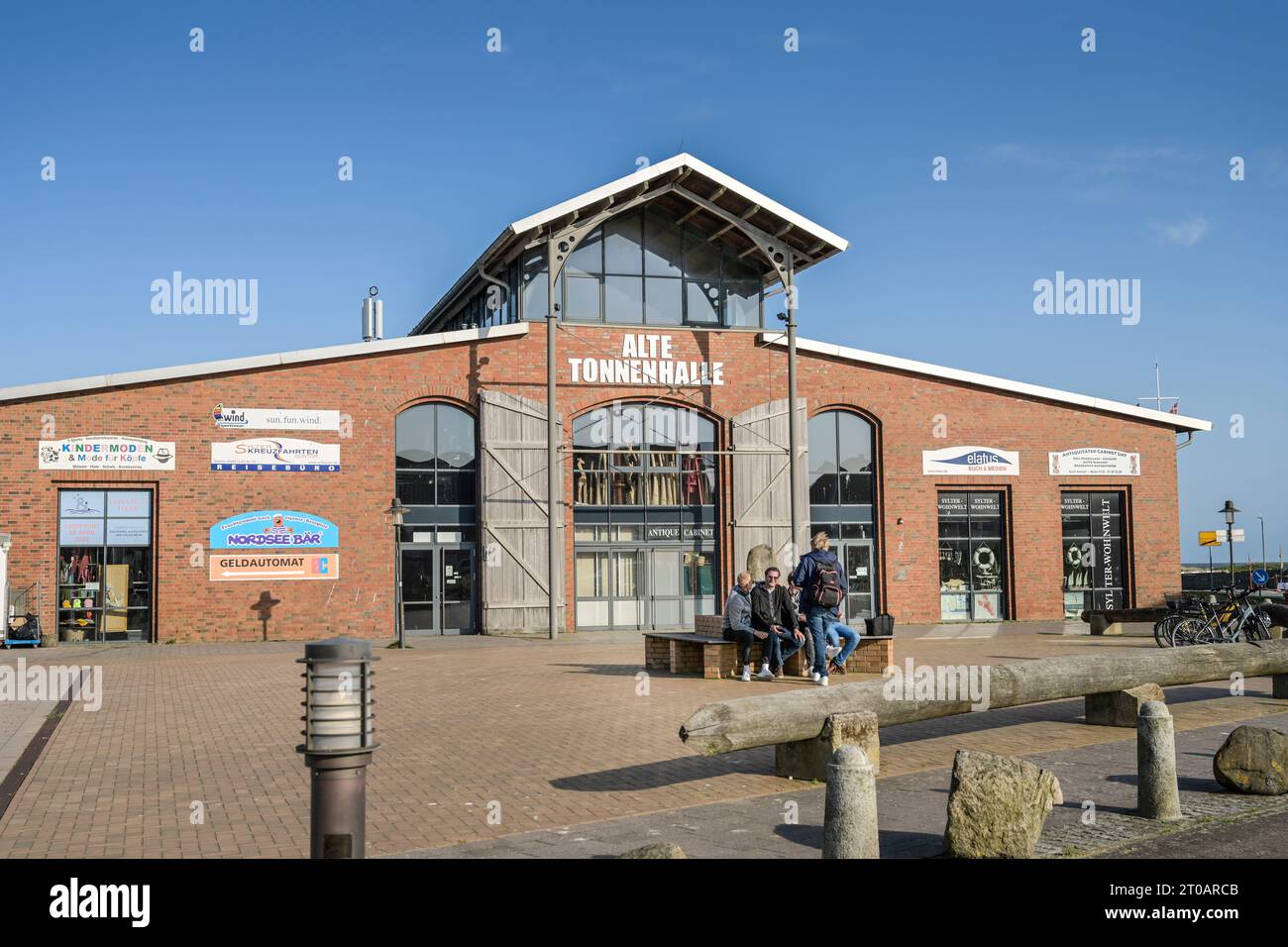 Einkaufszentrum Alte Tonnenhalle, Lister Hafen, List, Sylt, Schleswig-Holstein, Deutschland Stockfoto