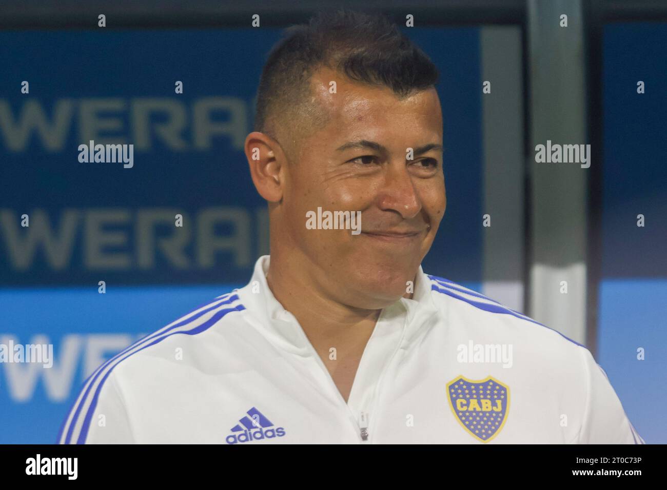 São PAULO, SP - 05.10.2023: PALMEIRAS X BOCA JUNIORS - Trainer Jorge Almirón während des Spiels zwischen Palmeiras und Boca Juniors im zweiten Halbfinale des Comenbol Libertadores 2023 in São Paulo im Allianz Parque am Donnerstagabend (5). (Foto: Juri Murakami/Fotoarena) Stockfoto