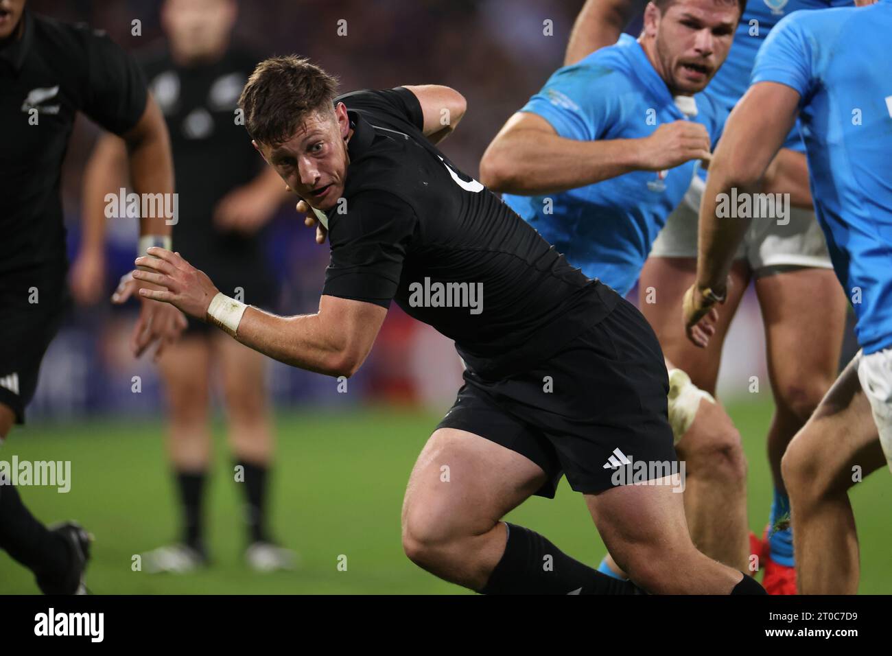 Lyon, Frankreich, Donnerstag. Oktober 2023. Neuseelands Cam Roigard ...