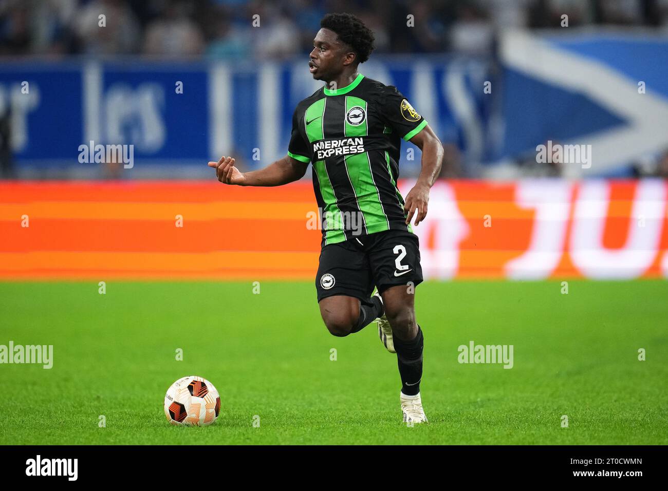 Marseille, Marseille. Oktober 2023. Tariq Lamptey aus Brighton Hove Albion spielte am 5. Oktober 2023 im Stade Velodrome in Marseille, Frankreich, während des UEFA Europa League-Spiels zwischen Olympique Marseille und Brighton Hove Albion (Gruppe B, Datum 2). (Foto: Bagu Blanco/PRESSINPHOTO) Credit: PRESSINPHOTO SPORTS AGENCY/Alamy Live News Stockfoto