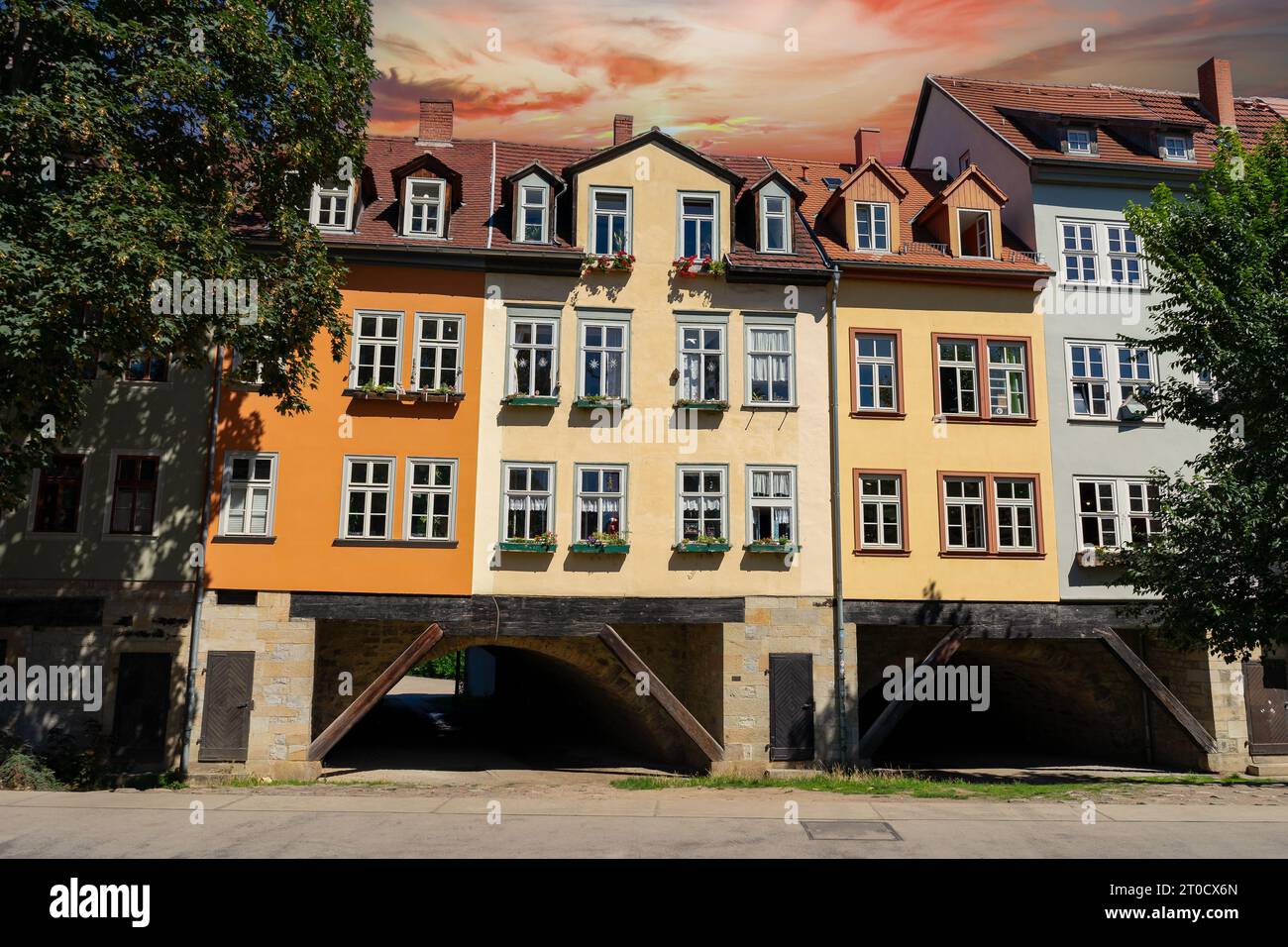 Altstadt in Erfurt mit Kraemerbrücke Stockfoto