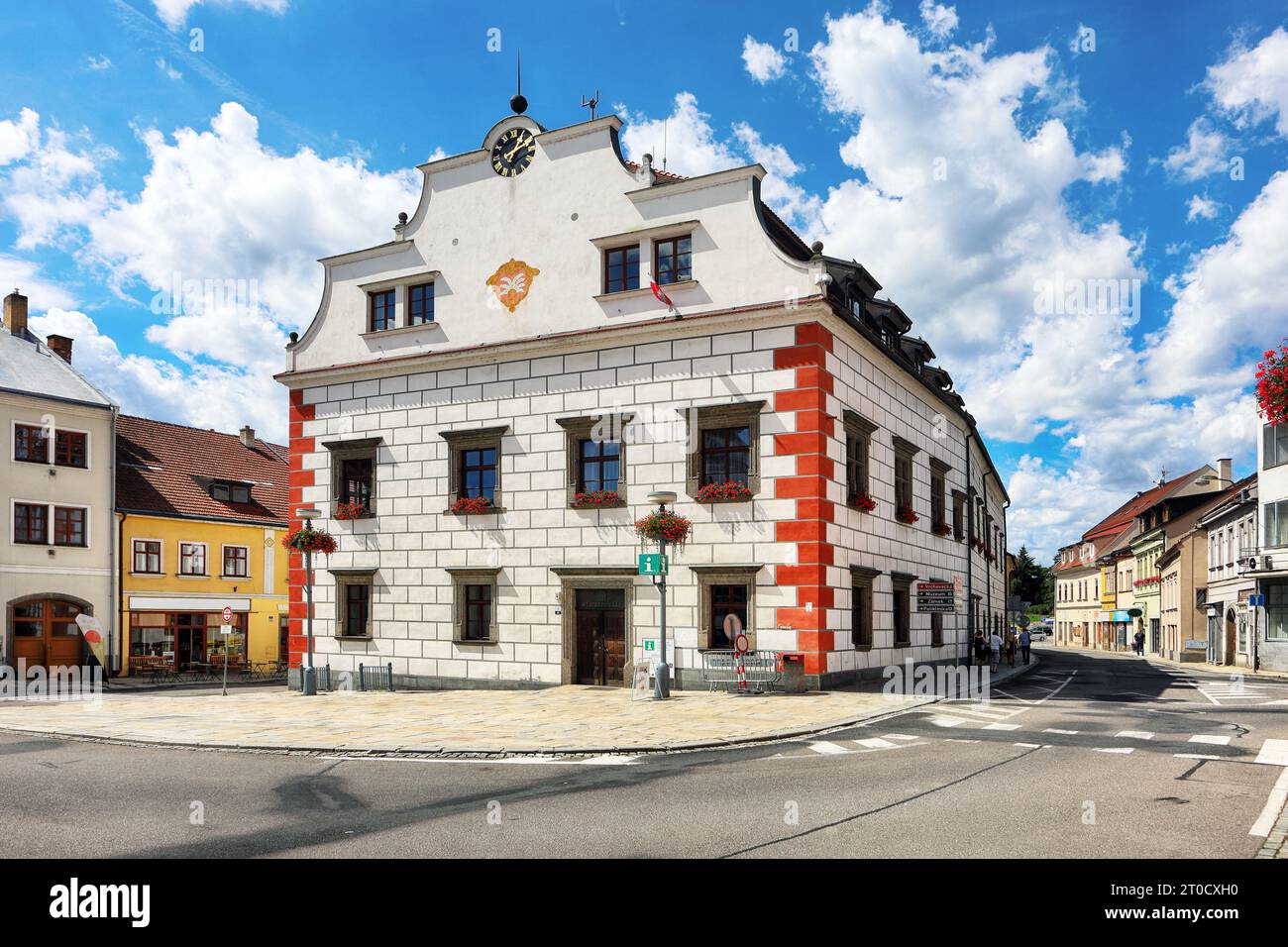 Velke Mezirici - Hauptplatz und Rathaus, Tschechische republik Stockfoto