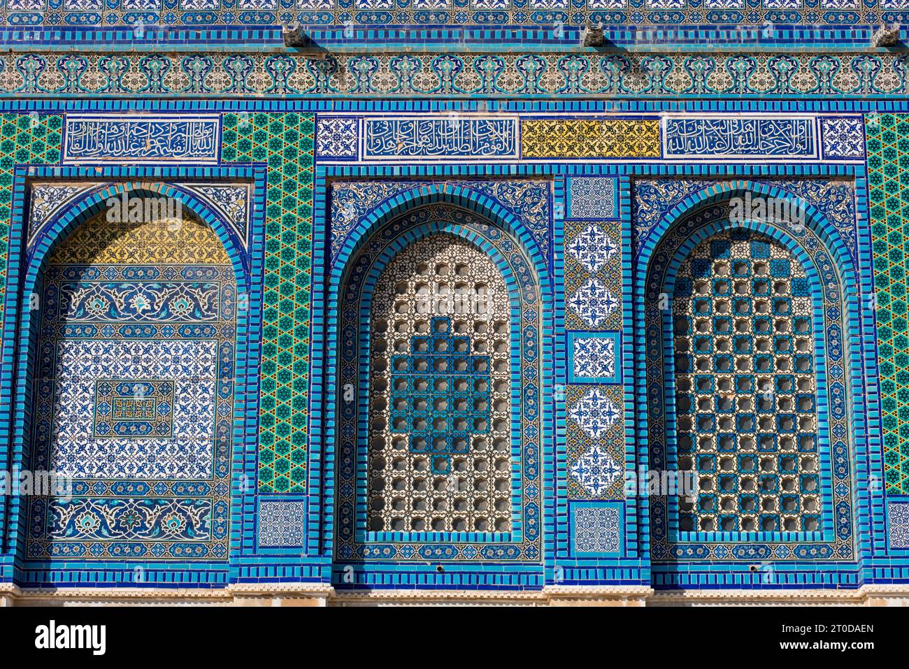 Arabische Mosaikfliesen an der al-Aqsa-Moschee, Kuppel des Felsens. Tempelberg, Jerusalem, Israel Stockfoto