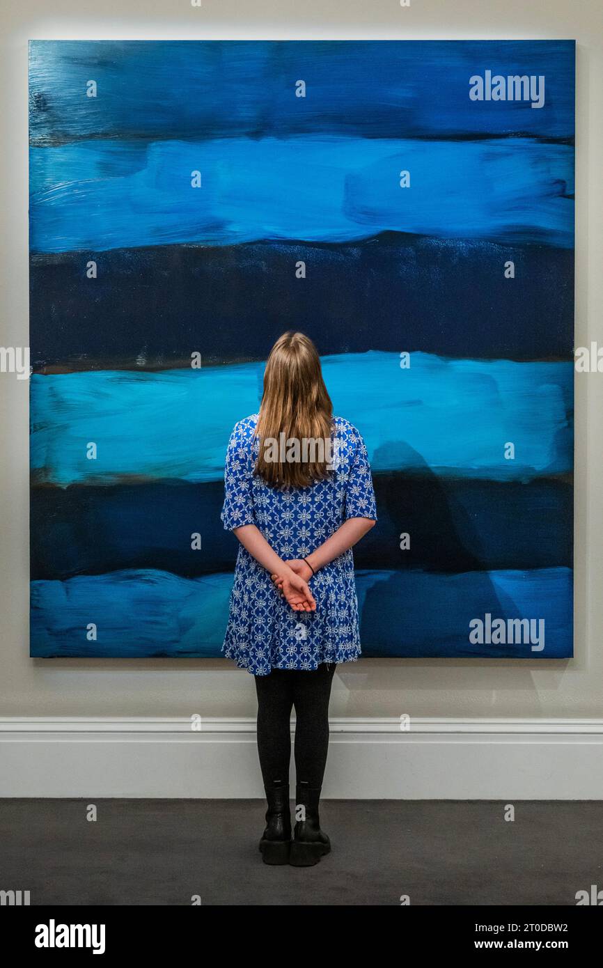 London, Großbritannien. Oktober 2023. Sean Scully, dunkelste Festnetznummer, Schätzung 600.000 - 800.000 GBP - Höhepunkte der Sotheby's Frieze Verkäufe in London. Guy Bell/Alamy Live News Stockfoto