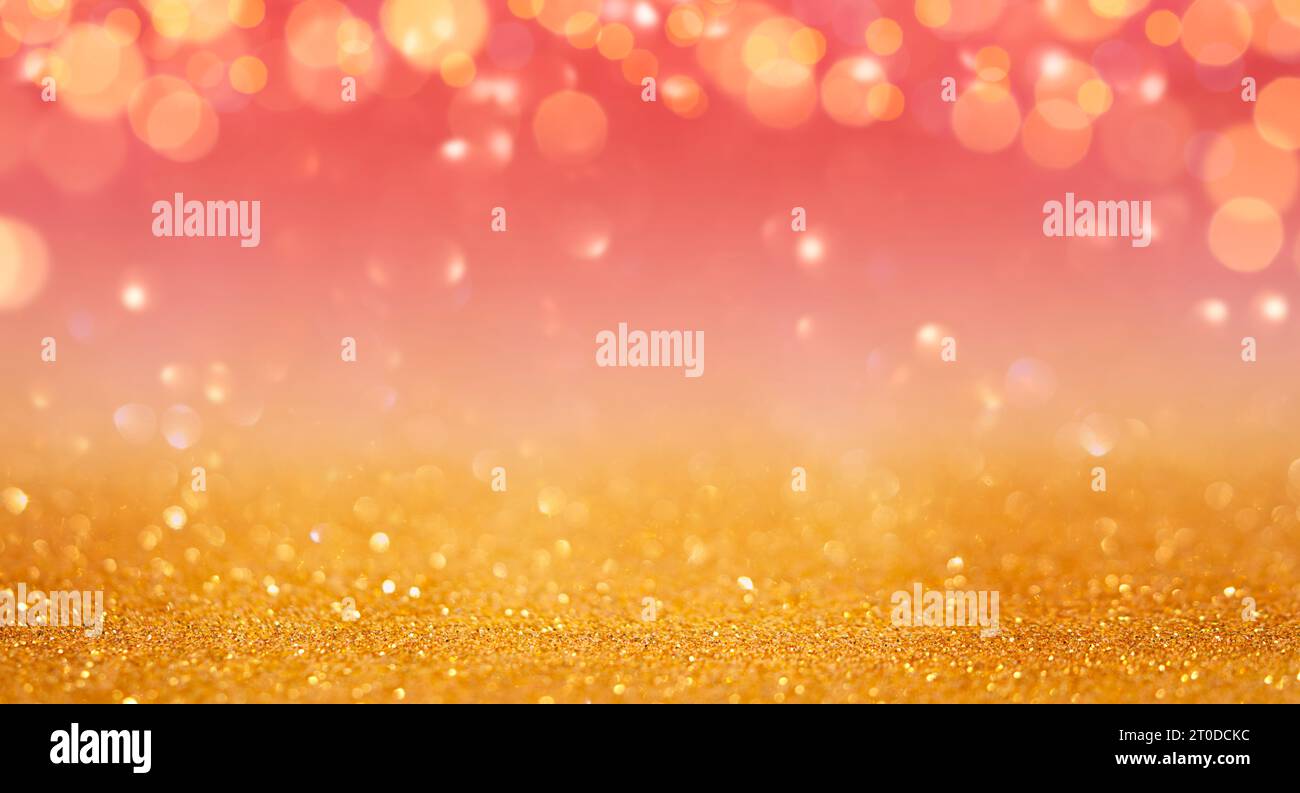 Festliche rote und gelbe Unschärfe Lichter Bokeh Hintergrund. Selektiver Fokus Stockfoto