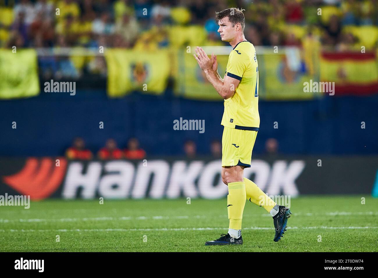 Alexander Sorloth von Villarreal CF reagiert beim Gruppenspiel der UEFA Europa League 1. Runde Tag 2 zwischen Villarreal CF und Stade Rennais Stockfoto