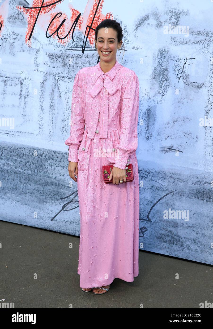 Laura Jackson nimmt an der Serpentine Summer Party in der Serpentine Gallery in London Teil. (Foto: Fred Duval / SOPA Images/SIPA USA) Stockfoto