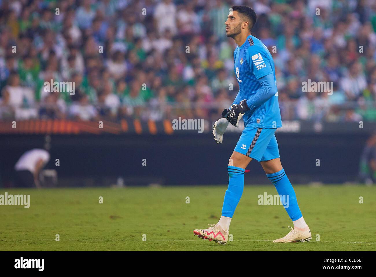 Sevilla, Spanien. Oktober 2023. Torhüter Rui Silva (13) von Real Betis, der beim Spiel der UEFA Europa League zwischen Real Betis und Sparta Prag im Estadio Benito Villamarin in Sevilla zu sehen war. (Foto: Gonzales Photo/Alamy Live News Stockfoto