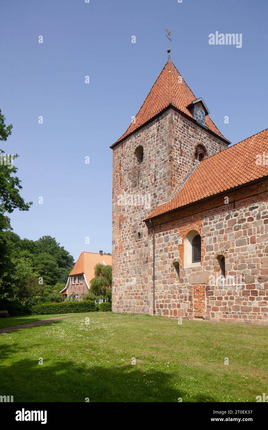 Kirche St. Firminus, Dötlingen, Wildeshauser Geest, Niedersachsen, Deutschland, Europa Stockfoto