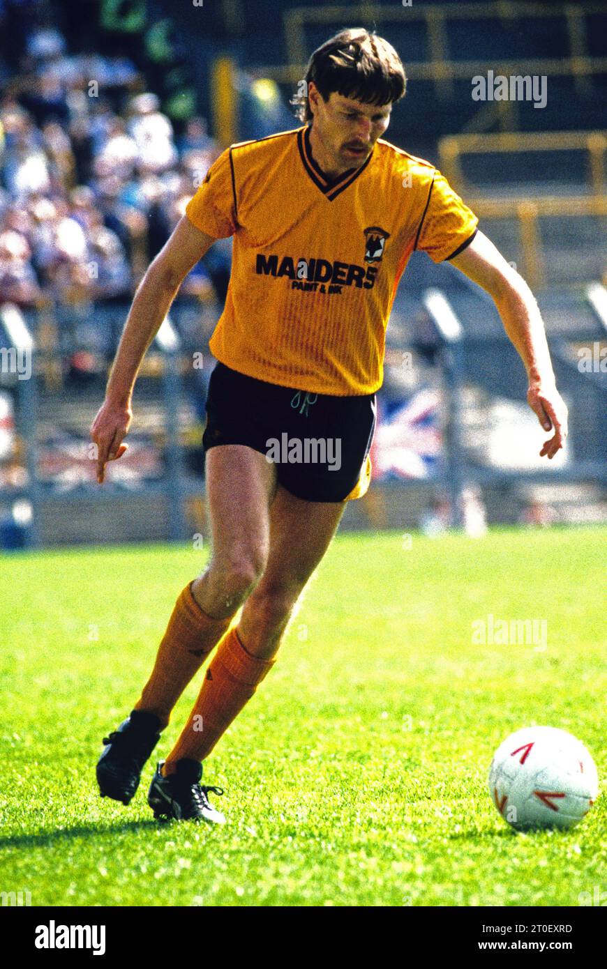 Wölfe-Fußballspieler Gary Bellamy Wolverhamptn Wanderers gegen Northampton Town in Molineux 6/5/89 Stockfoto