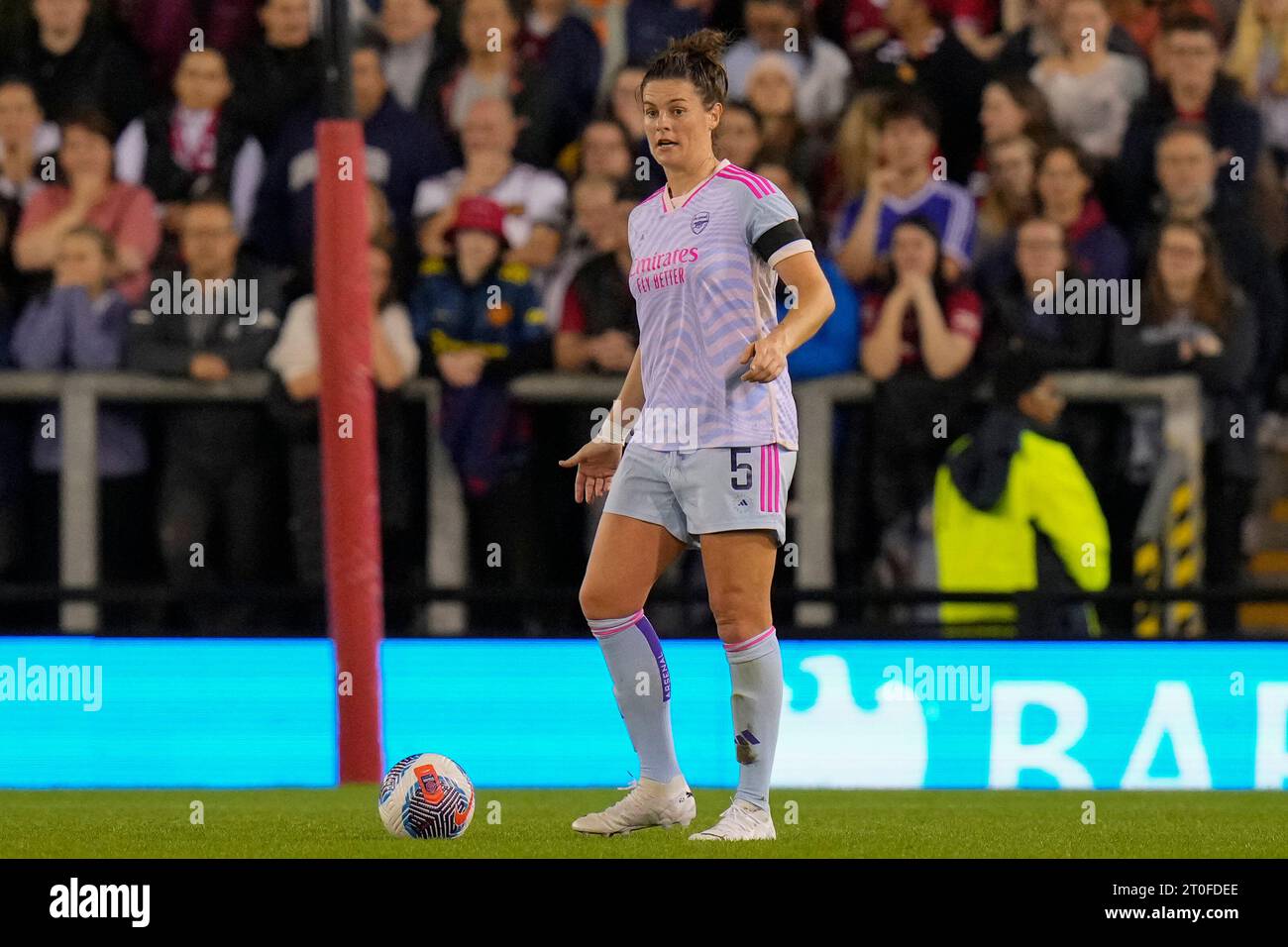 Jennifer Beattie Nr. 5 der Arsenal Women beim FA Women's Super League Match Manchester United Women vs Arsenal Women in Leigh Sports Village, Leigh, Großbritannien, 6. Oktober 2023 (Foto: Steve Flynn/News Images) Stockfoto