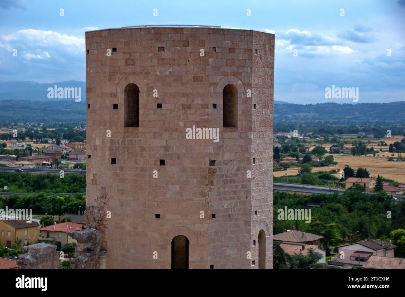 antica torre di guardia di una delle porte delle mura di Spello Stockfoto