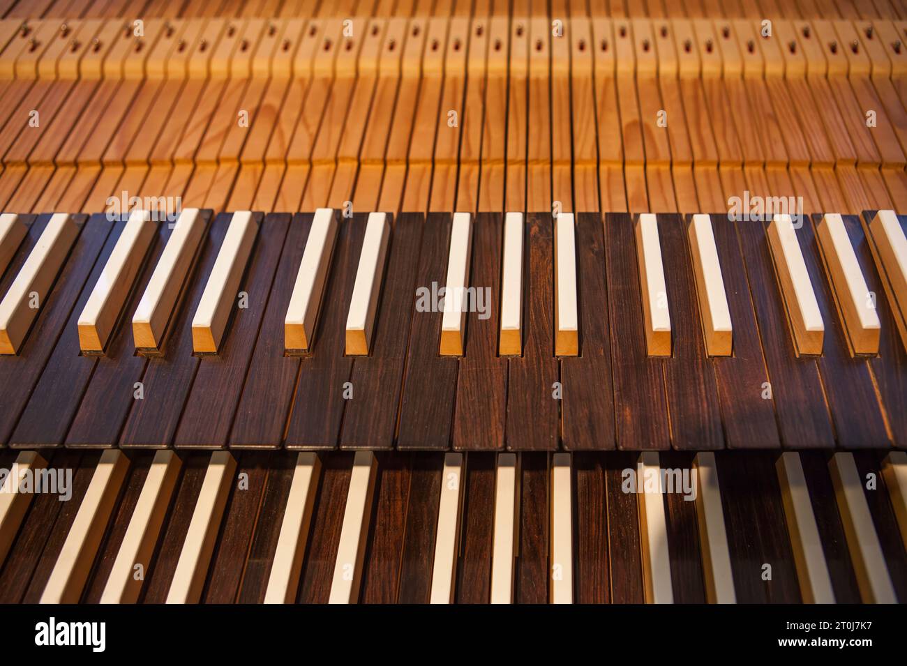Tastatur einer Pfeifenorgel Stockfoto