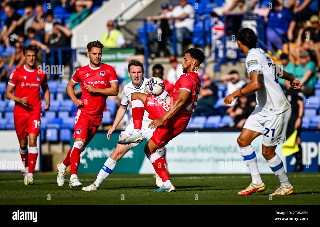 Tranmere, Großbritannien, 7. Oktober 2023. Donovan Wilson während des Sky Bet EFL League 2 Fußballspiels zwischen Tranmere Rovers FC und Grimsby Town FC im Prenton Park, Tranmere, UK.Credit: Jon Corken/Alamy Live News Stockfoto