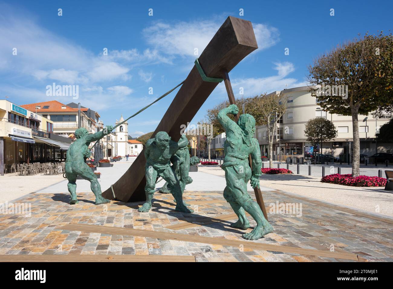 Esposende, Portugal auf dem portugiesischen Küstenweg - Denkmal für die Menschen des Meeres Stockfoto