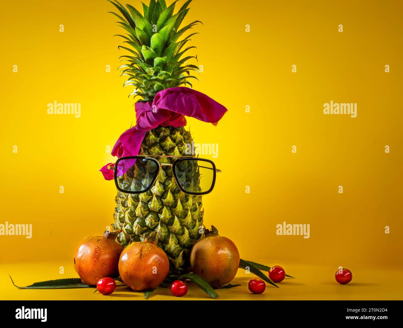 Tropical Dreams: Pineapple Art Photography Delights Stockfoto