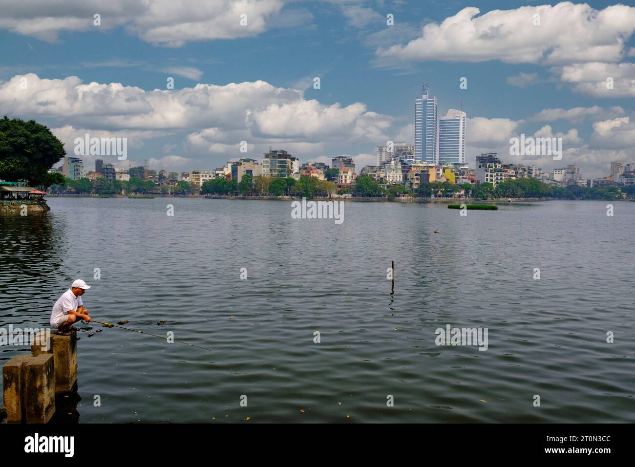 Hanoi, Vietnam. Truc Bach Lake, Ort der Rettung von John McCain im Oktober 1967. Stockfoto