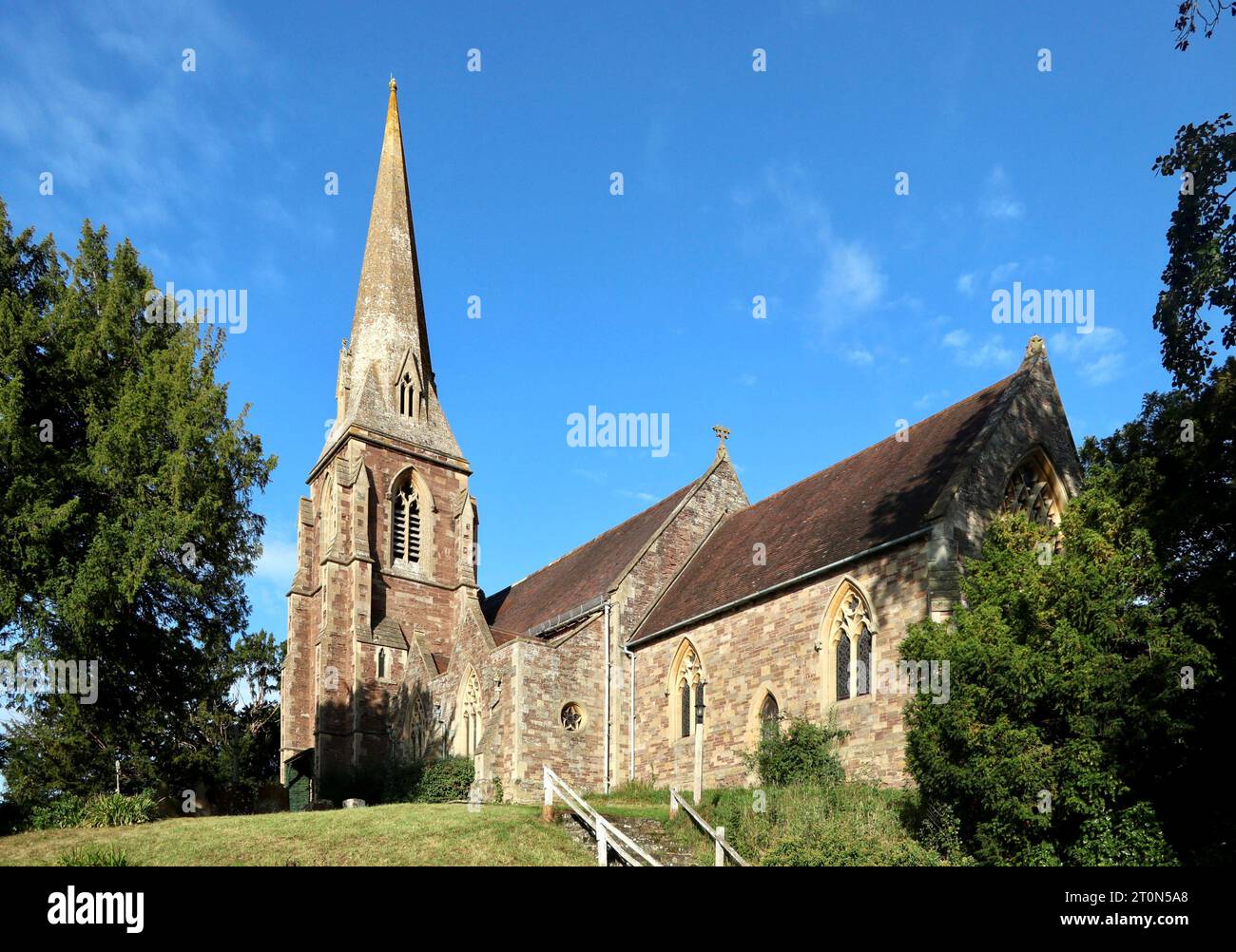 Die Kirche St.. Lawrence in Lindridge, Worcestershire. Stockfoto