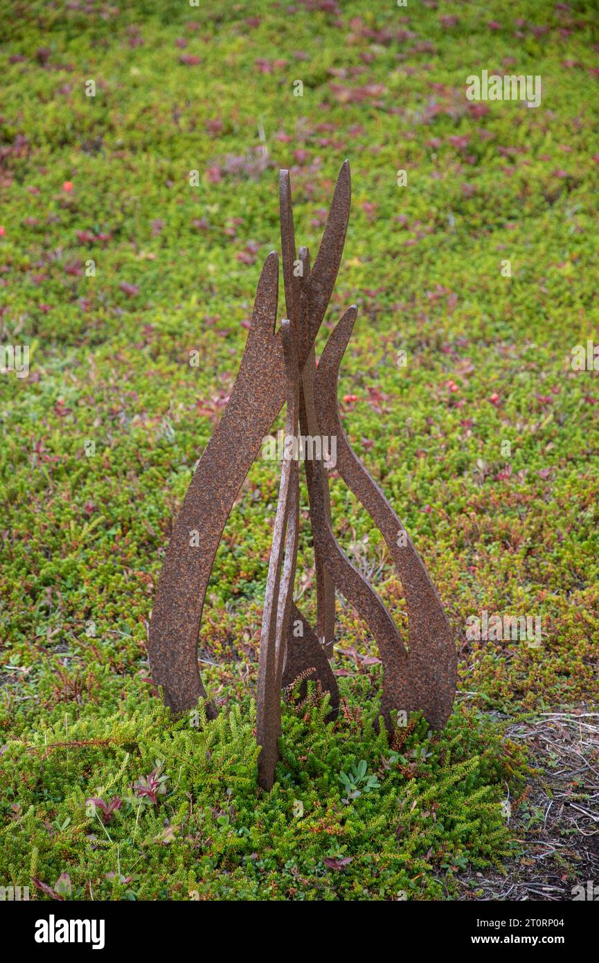 Skulptur eines Lagerfeuers in L’Anse aux Meadows in Neufundland & Labrador, Kanada Stockfoto