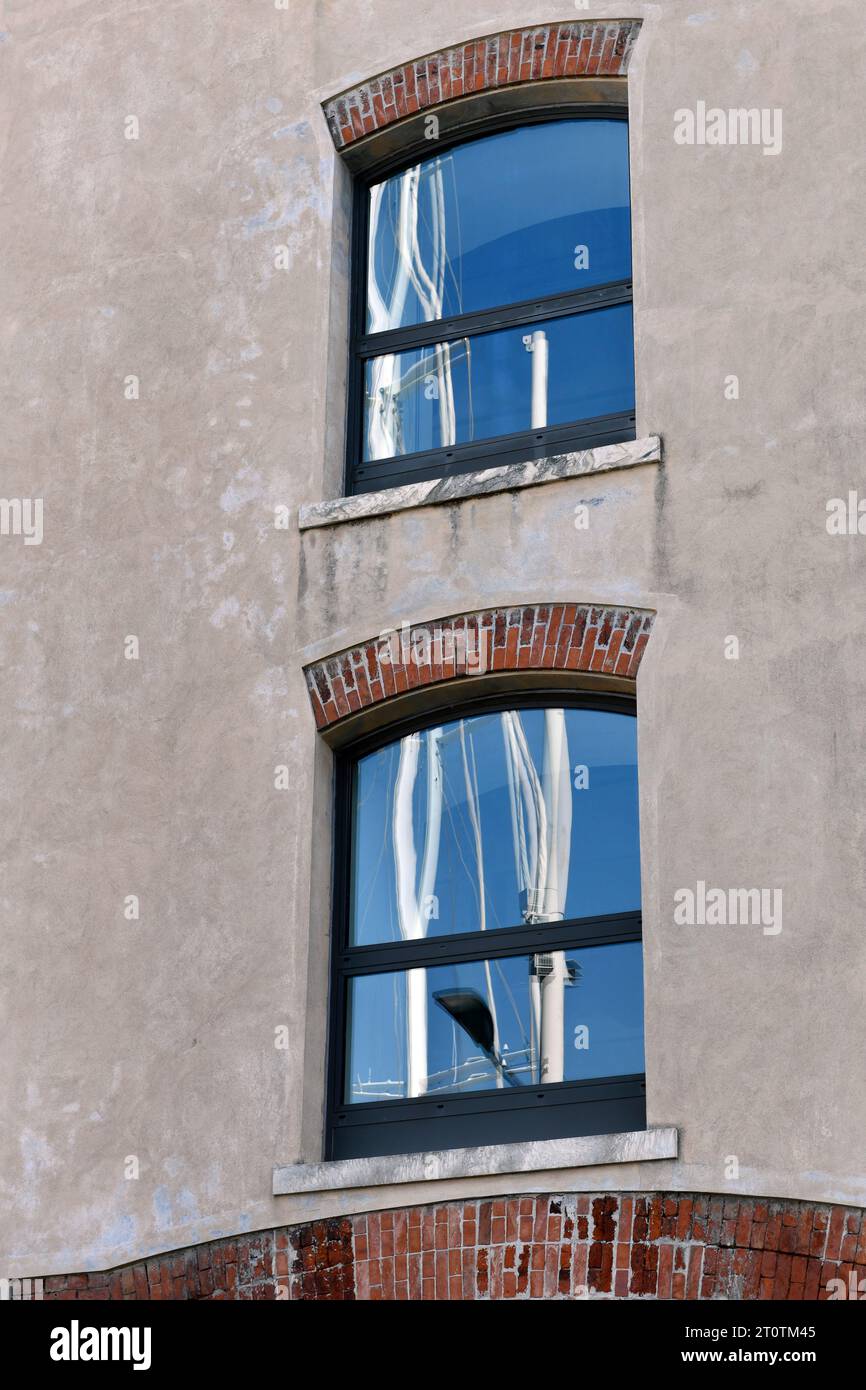 Genua, Fenster im Hafen Stockfoto