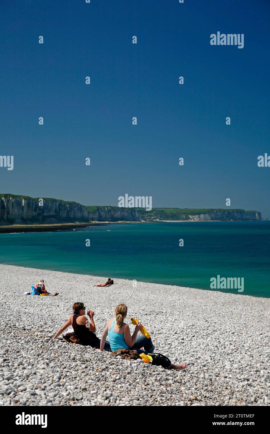Der Strand in Fecamp, Normandie, Frankreich. Stockfoto