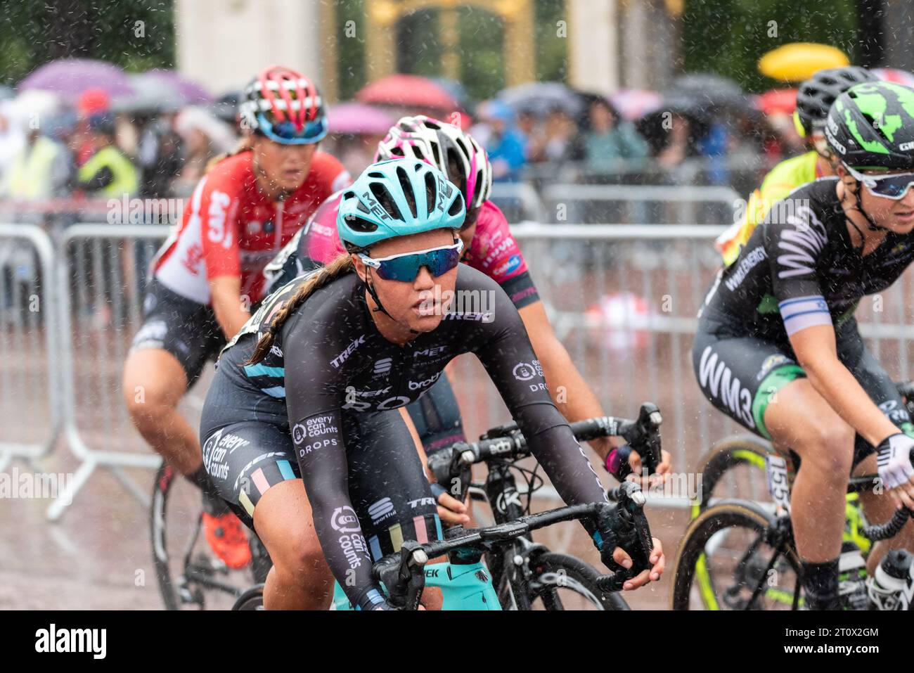 Abby-Mae Parkinson vom Team Drops Racing beim RideLondon Classique UCI World Tour Damen-Radrennen in Westminster, London, Großbritannien Stockfoto