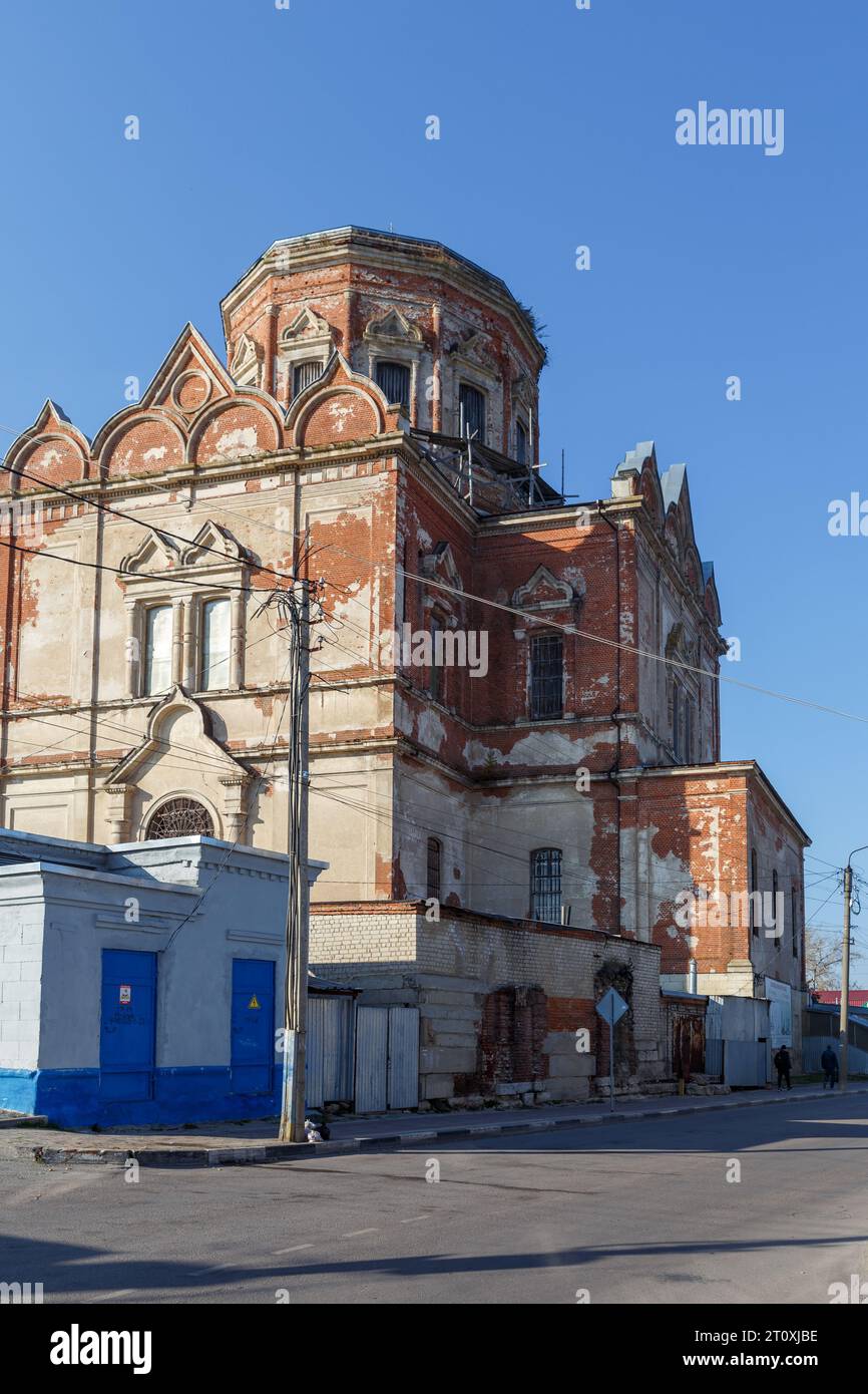 Diese Holzkirche im Handelsviertel in der KosakenSloboda und ihrem Kirchhof wurde erstmals 1676 erwähnt. In den 1660er-1670er Jahren war das ehemalige Holz Stockfoto