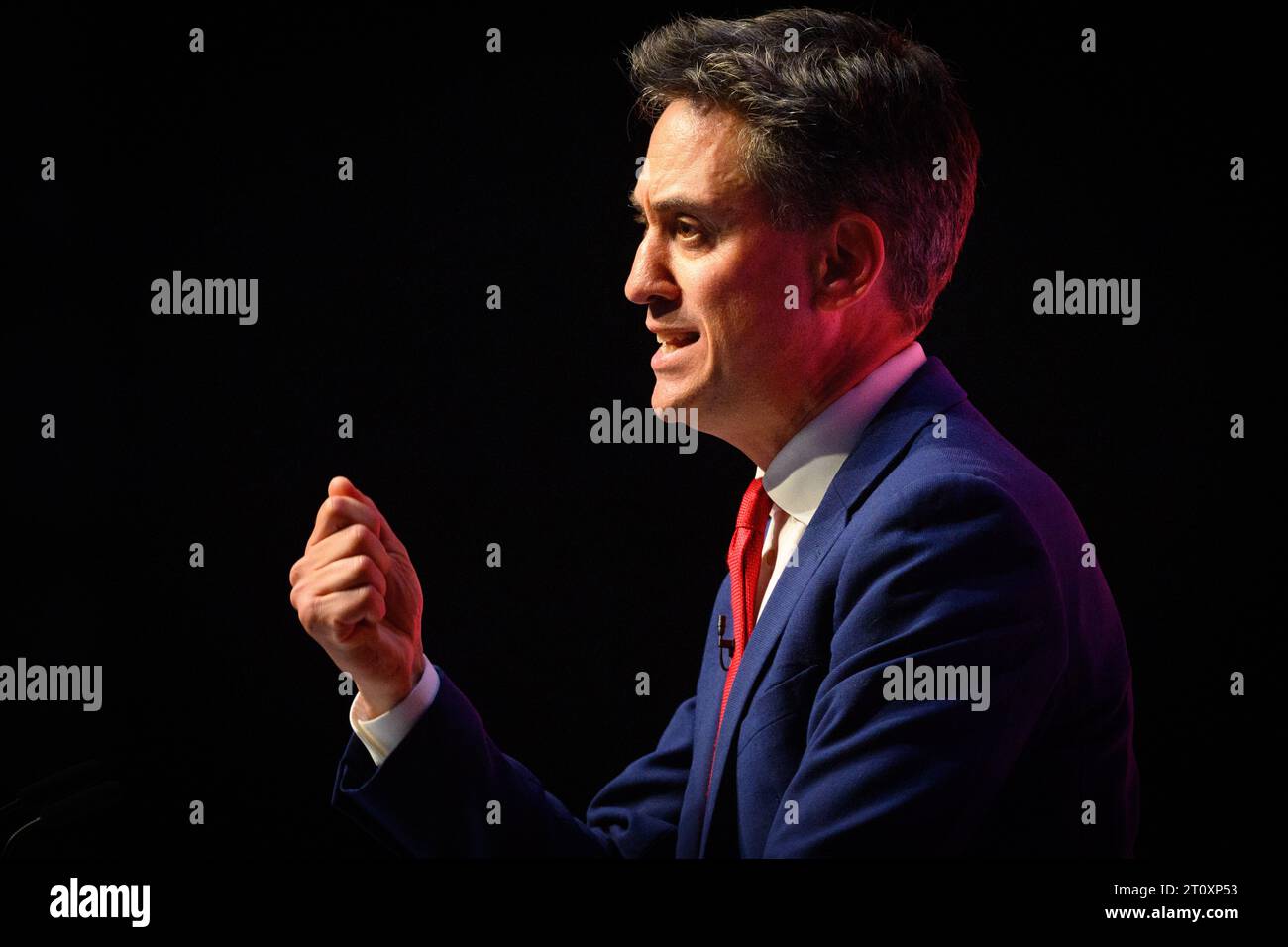 London, Großbritannien. 9. Oktober 2023. Ed Miliband Abgeordnete spricht während der Labour Party Konferenz in Liverpool. Das Foto sollte lauten: Matt Crossick/Empics/Alamy Live News Stockfoto