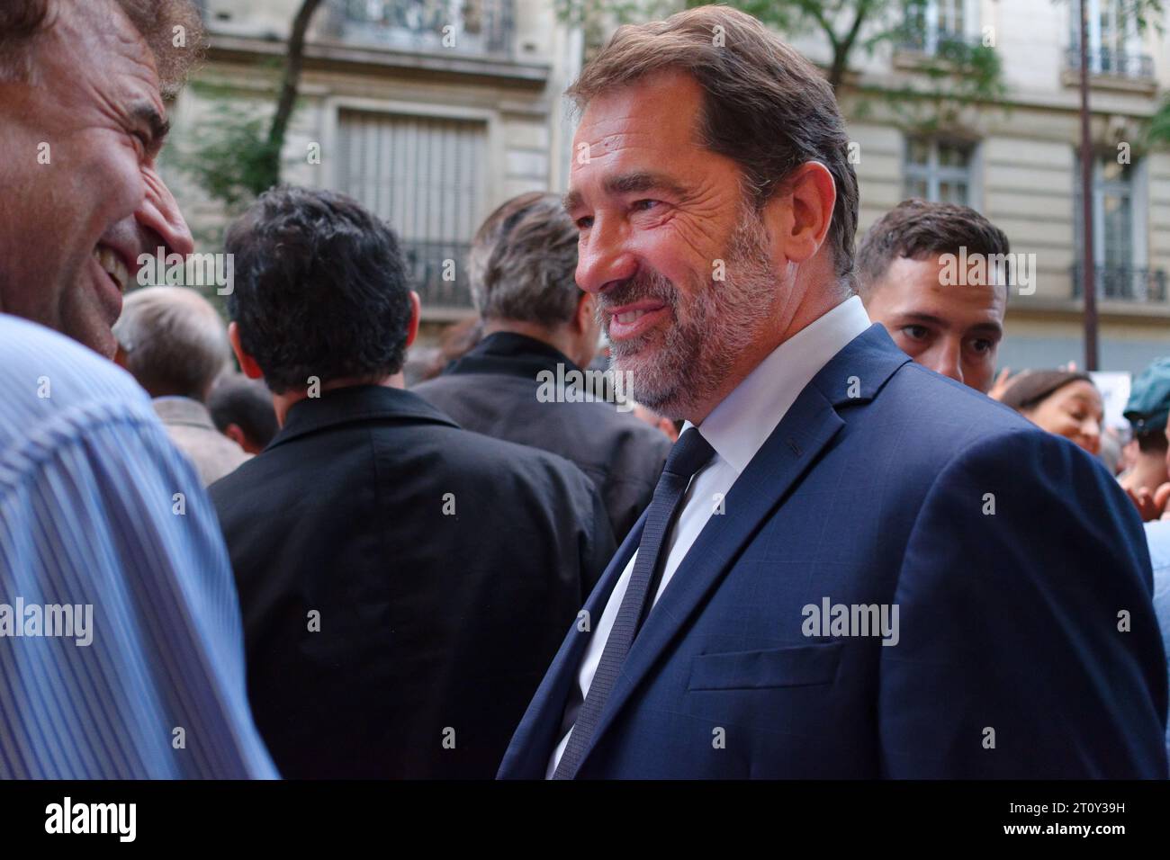 Les parisiens solidaires avec Israël ont marché entre la Place victor Hugo et celle du Trocadéro.de nombreux politiciens se trouvaient dans le cortège Stockfoto