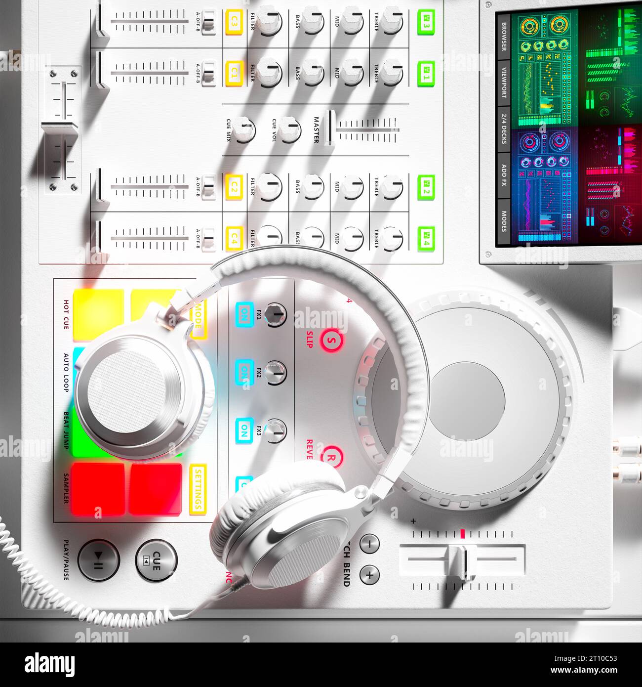 DJ-Set mit professionellen Deejay-Kopfhörern in einer weißen Studio-stimmungsvollen Atmosphäre mit farbenfrohen Lichtern, die moderne Hardware beleuchten. Modernes Stück Stockfoto