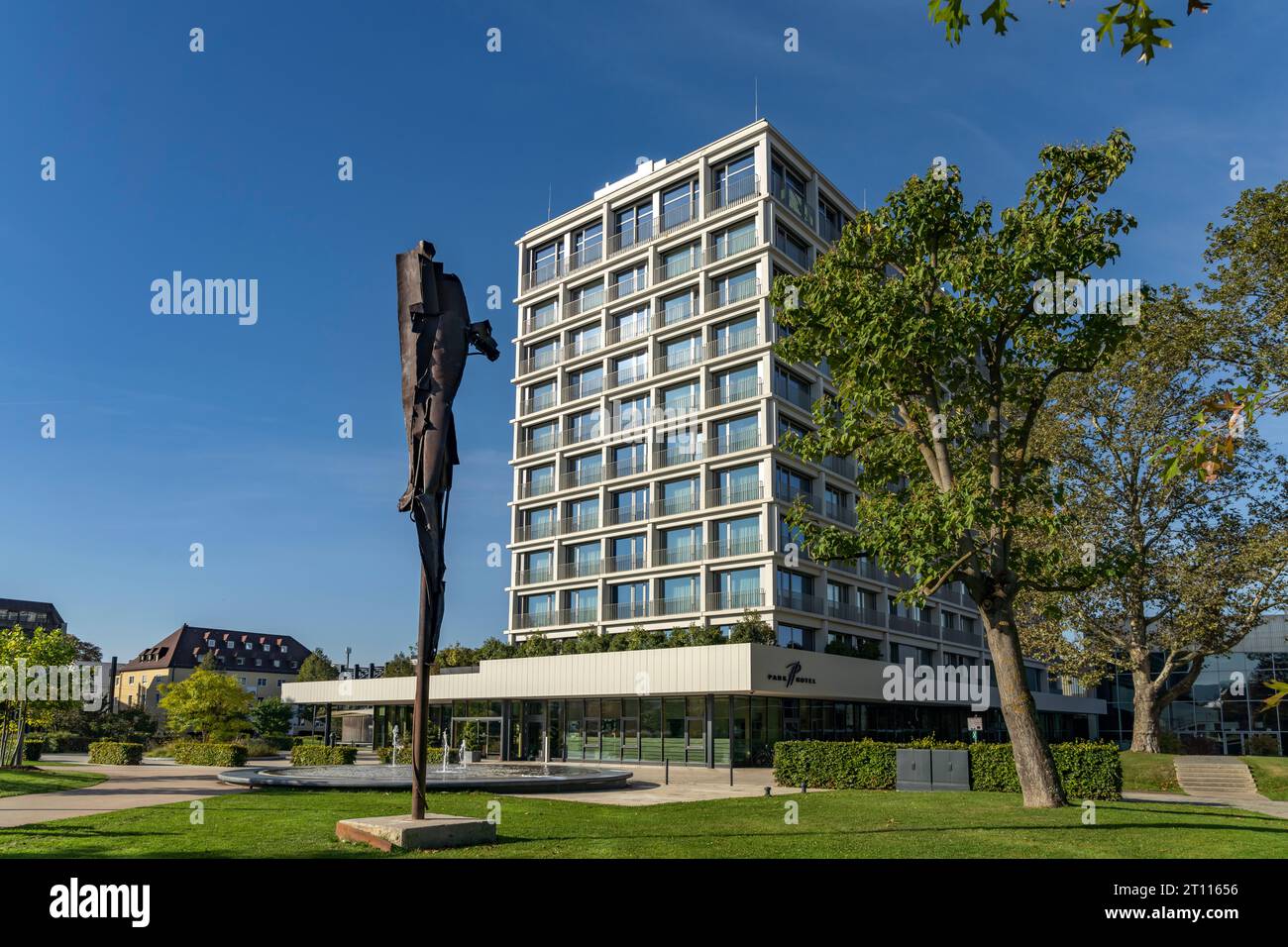 Parkhotel im Stadtgarten Heilbronn, Baden-Württemberg, Deutschland | Parkhotel at the City Garden Heilbronn, Baden-Württemberg, Deutschland Stockfoto
