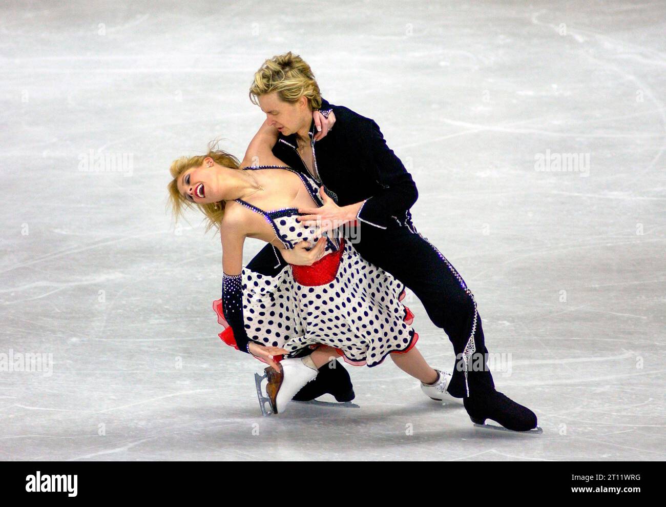 Eiskunstlauf-Weltmeisterschaften, Dortmund, 22. Bis 28. März 2004, Eistanz — Melissa GREGORY, Denis PETUKHOV / USA Stockfoto