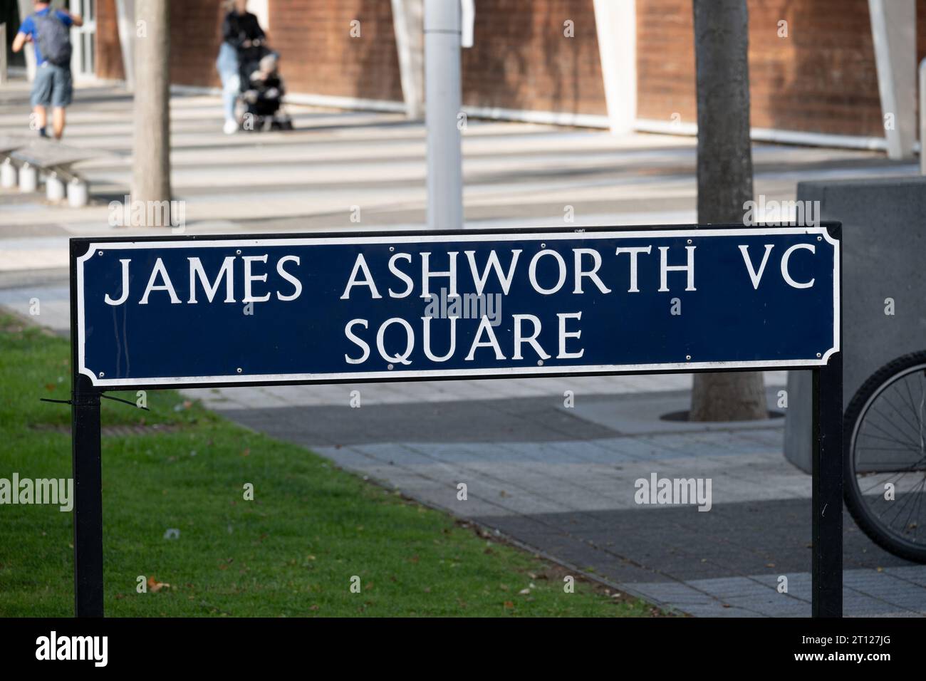 James Ashworth VC Square Schild, Corby, Northamptonshire, England, Großbritannien Stockfoto