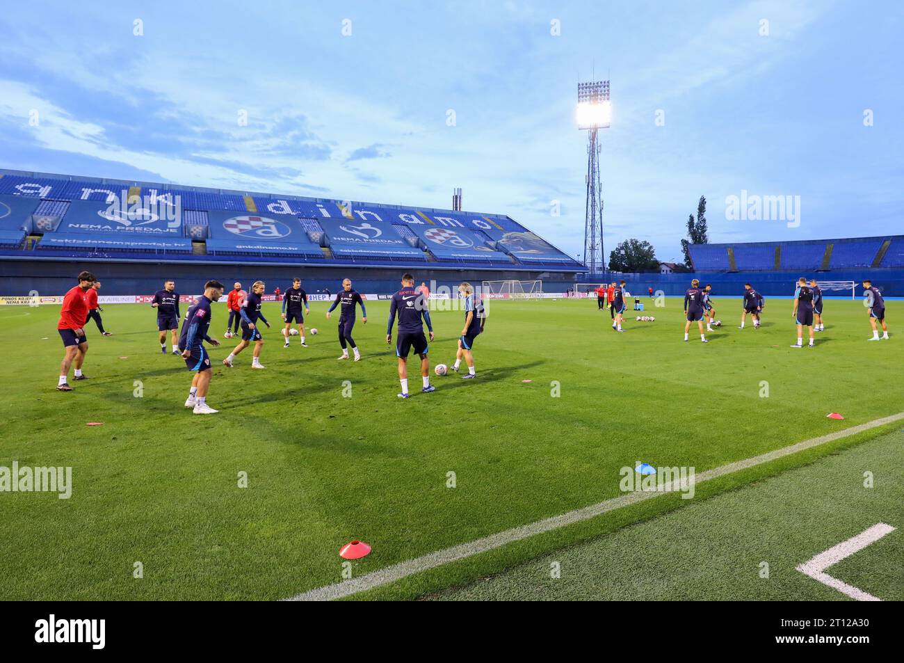 Zagreb, Kroatien. Oktober 2023. Spieler aus Kroatien während eines Trainings im Maksimir-Stadion am 10. Oktober 2023 in Zagreb, Kroatien. Kroatien spielt in der EM 2024 gegen die Türkei und Wales. Foto: Jurica Galoic/PIXSELL Credit: Pixsell/Alamy Live News Stockfoto