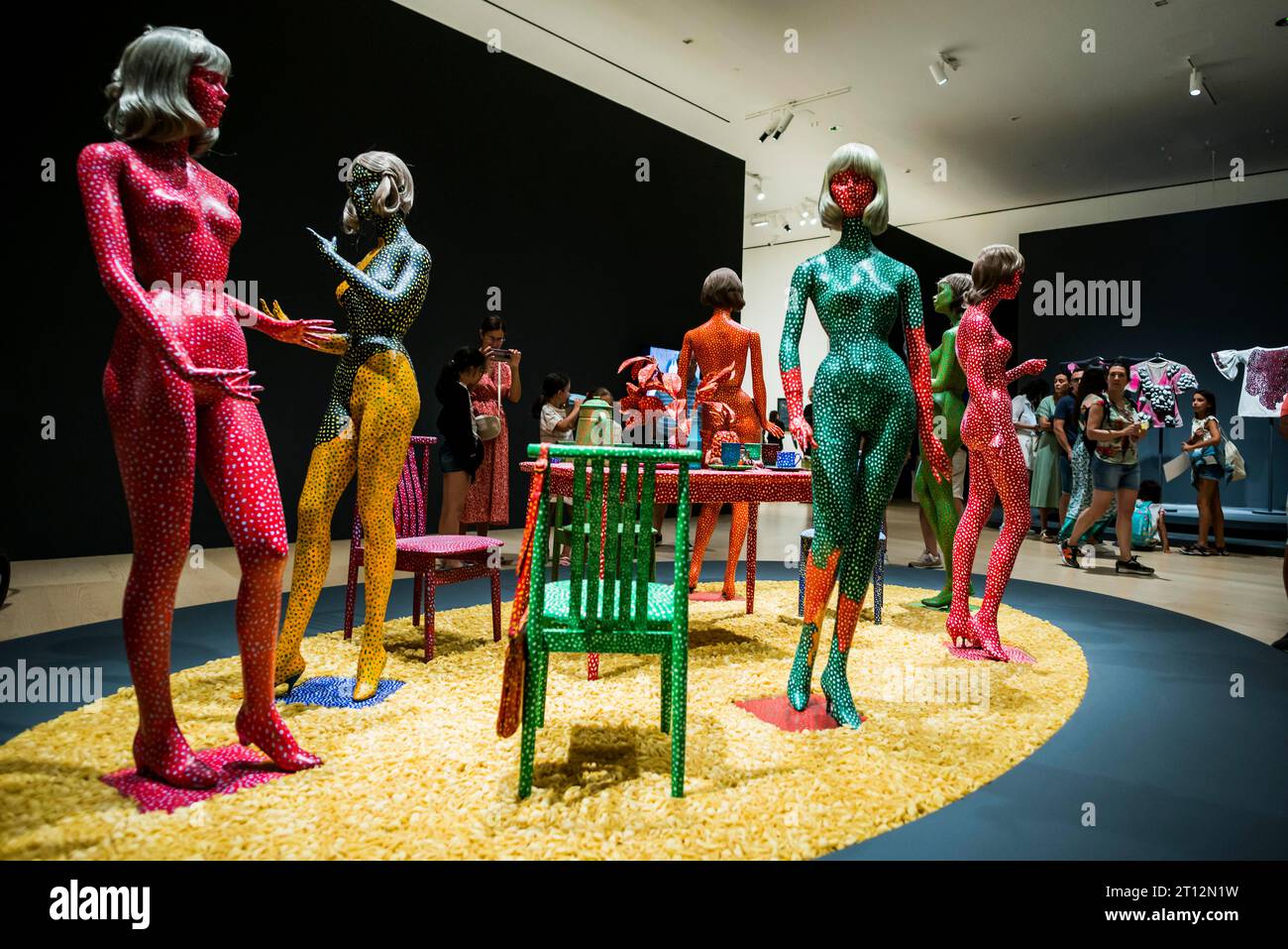 Guggenheim Museum, Architekt Frank Gehry, Innenansicht, Künstler Yayoi Kusama, Bilbao, Baskenland, Spanien Stockfoto