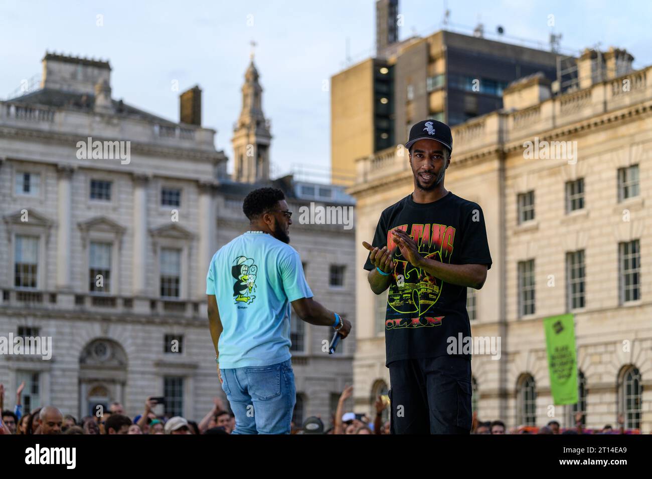 London, UK, 7. Oktober 2023, London Battle findet im Jahr 2023 zum 50. Jahrestag der Hip Hop-Kultur statt. Im Oktober ist Somerset House der Ort, an dem es zu sein gilt. Eine Londoner Schlacht findet mit einem Tanz zwischen Nord-, Süd-, Ost- und Westgruppen der Hauptstadt statt. Champions of London - OST: @Jordanjfunk, @evion mantis & @itsshush. Kuratiert von Jade Hackett für Dance Umbrella 2023 in Zusammenarbeit mit Somerset House., London, Andrew Lalchan Photography/Alamy Live News Stockfoto