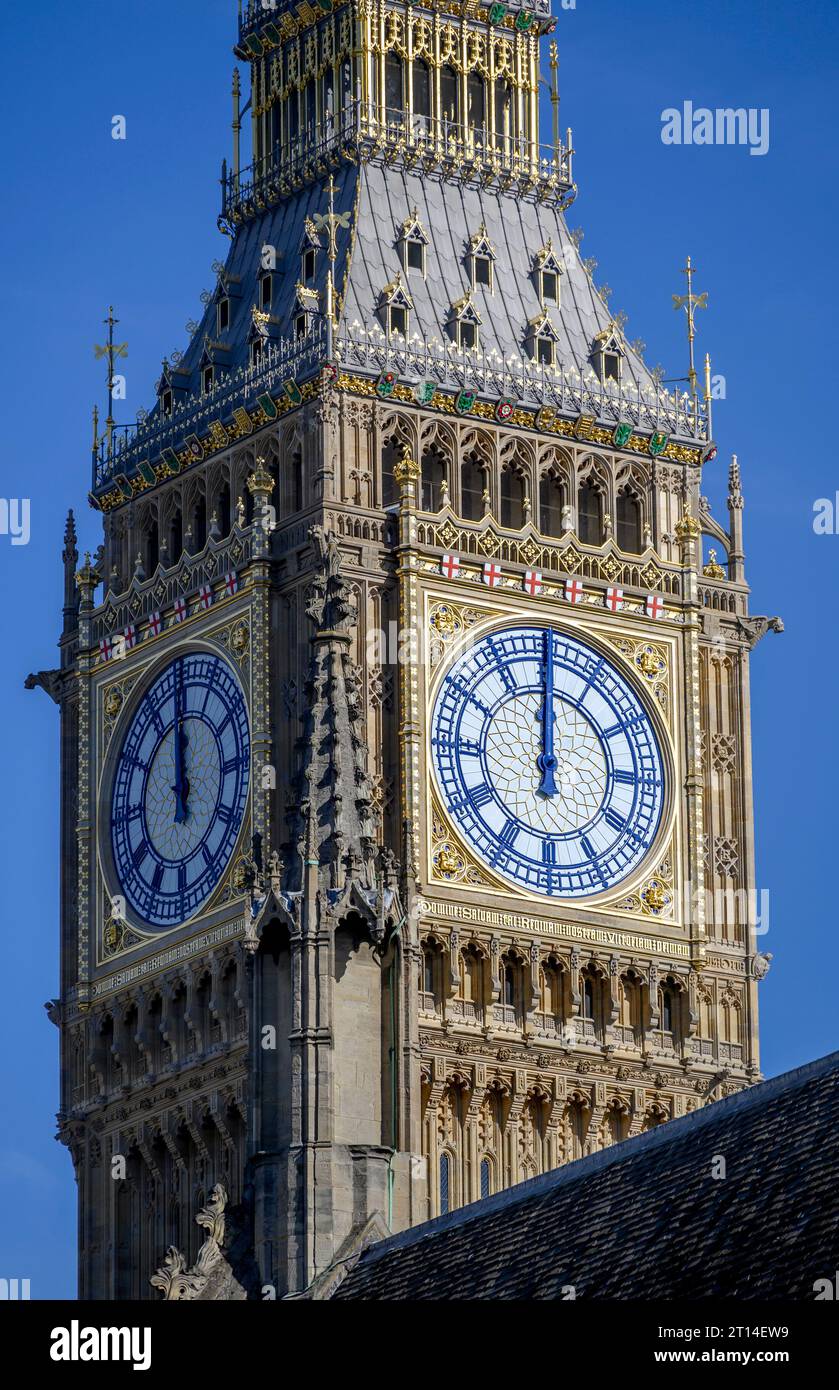 London, Großbritannien. Big Ben Uhr um 12 Uhr Stockfoto