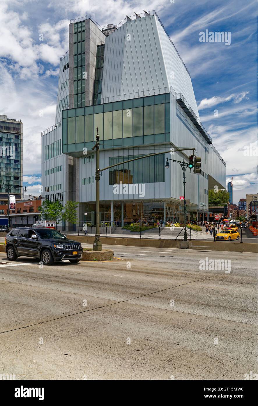 Renzo Piano entwarf das Whitney Museum of American Art in der Gansevoort Street 99, neben der High Line im Meatpacking District von New York. Stockfoto